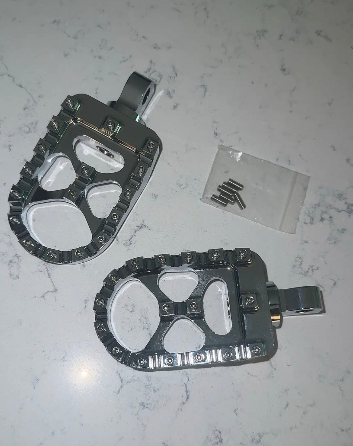 Silver pegs